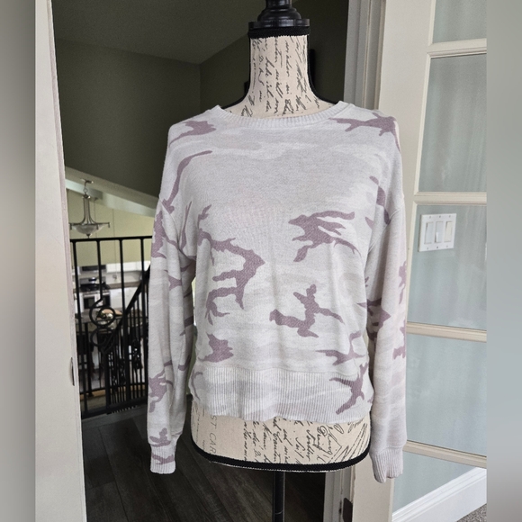 Rails Camo Sweatshirt - Picture 10 of 10